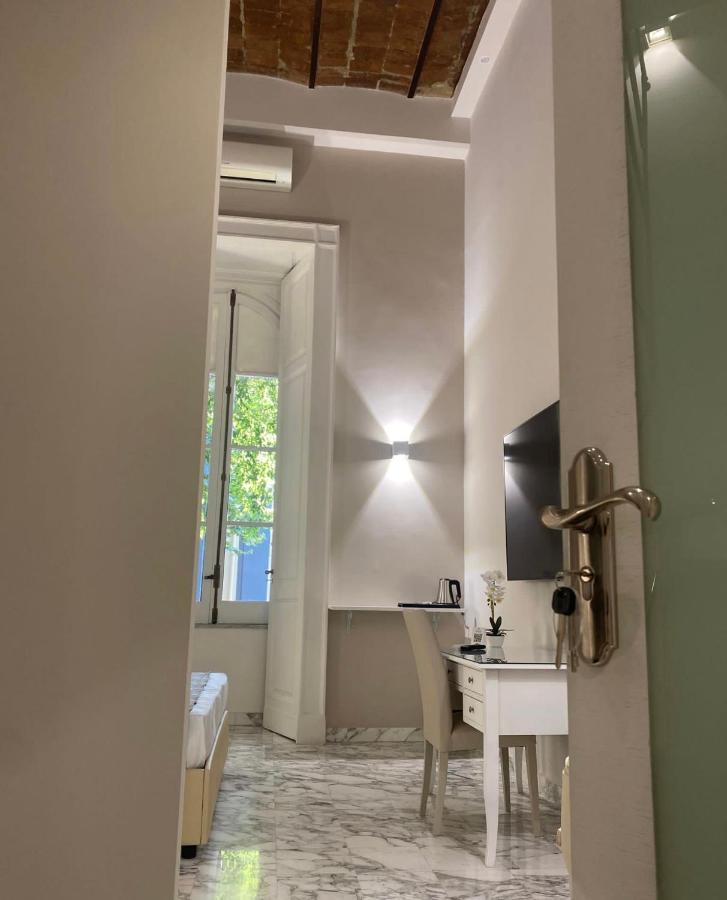 Miluar Luxury B&B - Vanvitelli 나폴리 외부 사진