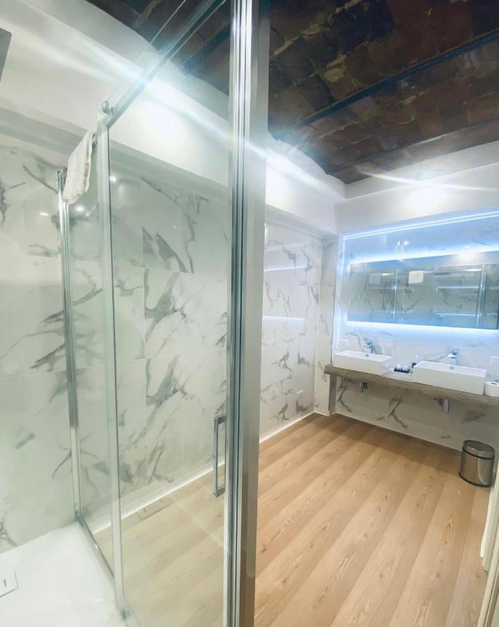 Miluar Luxury B&B - Vanvitelli 나폴리 외부 사진
