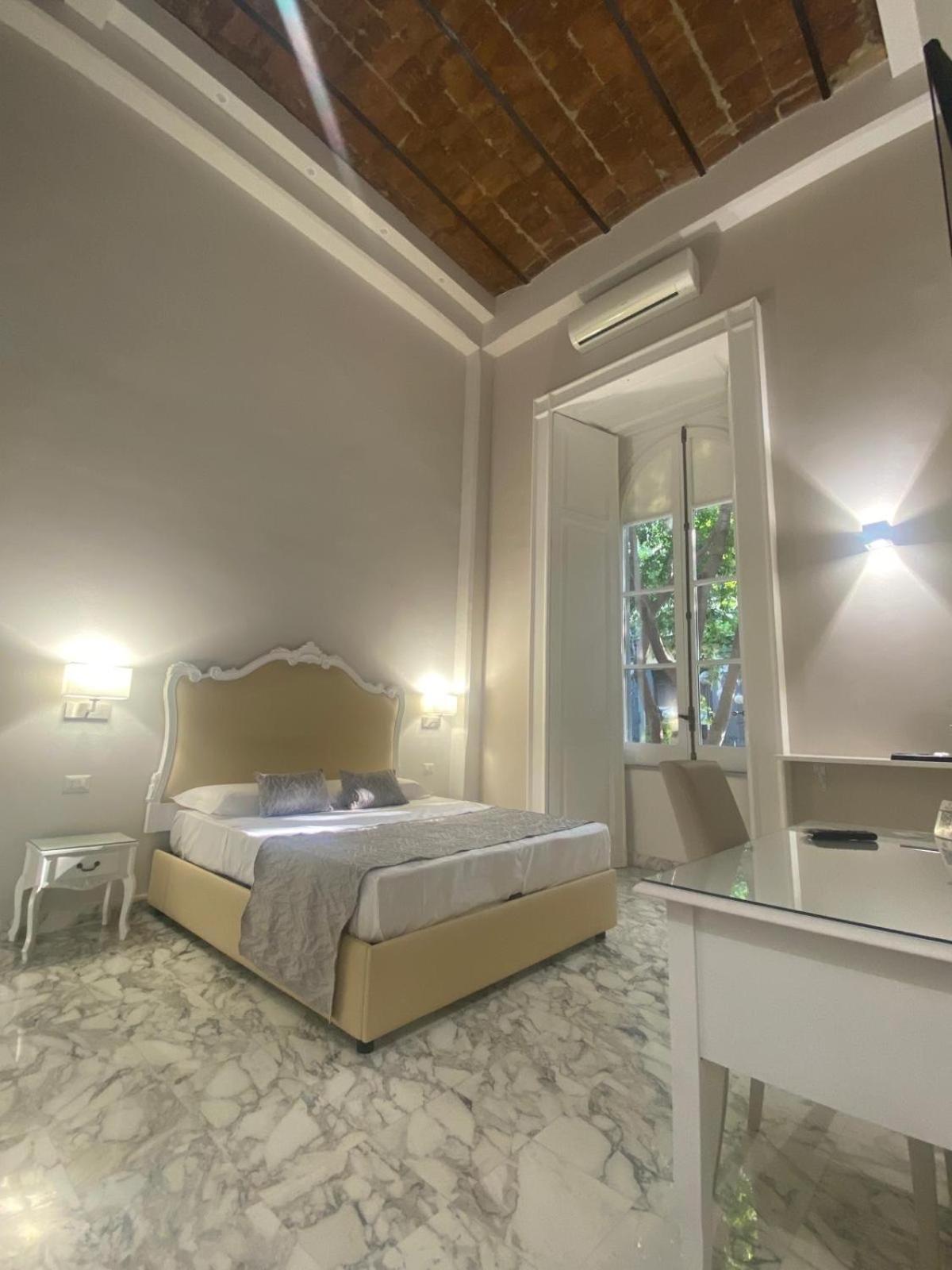 Miluar Luxury B&B - Vanvitelli 나폴리 외부 사진