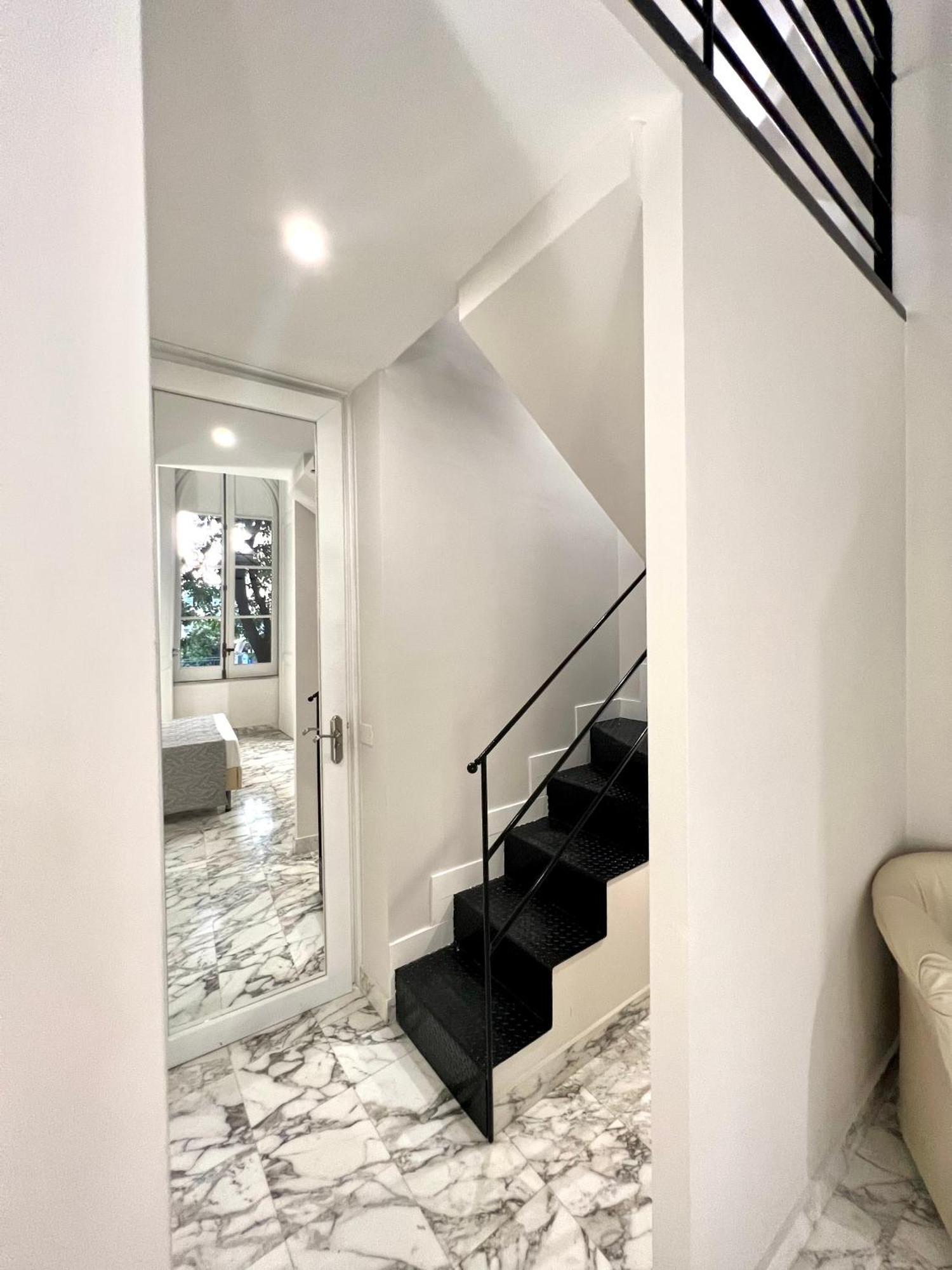 Miluar Luxury B&B - Vanvitelli 나폴리 외부 사진